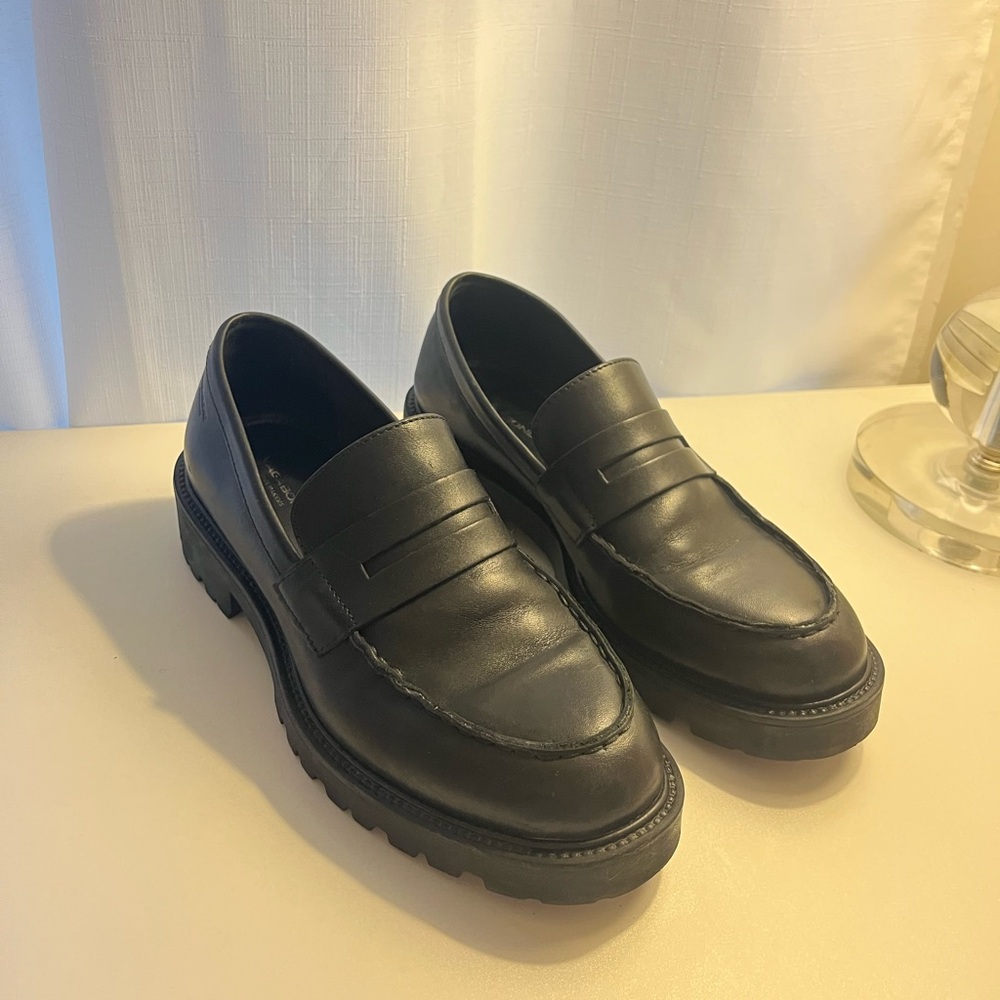 Vagabond Black Leather Women's Penny Loafers - Picture 2 of 5